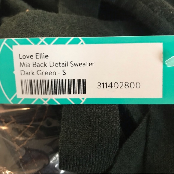 Love Ellie Stitch Fix Mia Back Detail Sweater - Picture 3 of 3